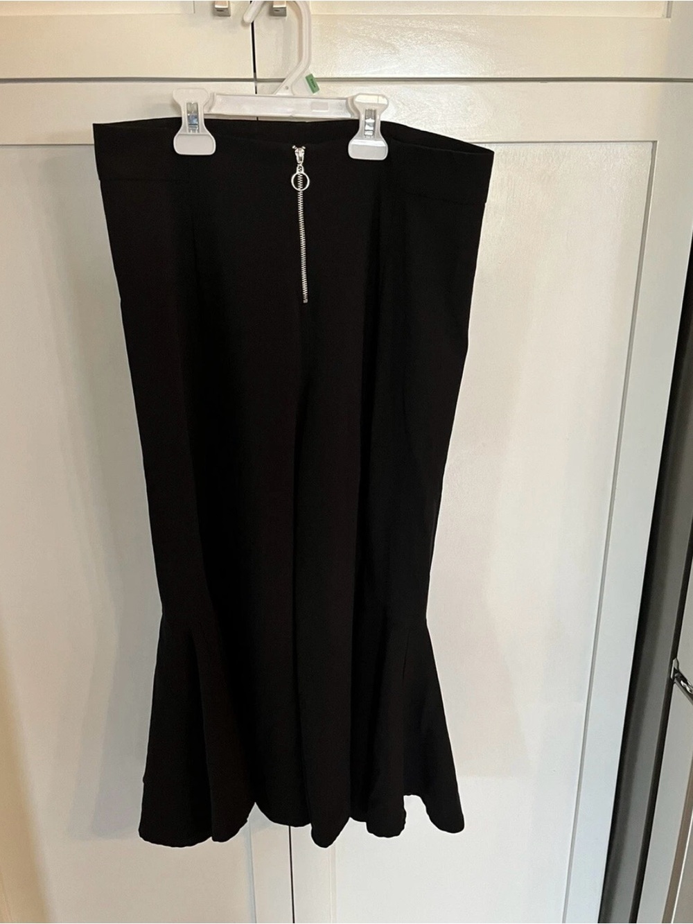 Zara Black Dress  Women Pants Size medium, front zipper